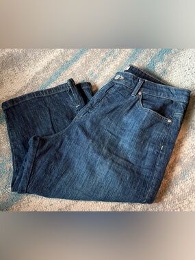 Lee Women's Size 14M Denim Capris